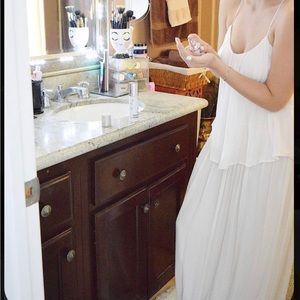 White maxi